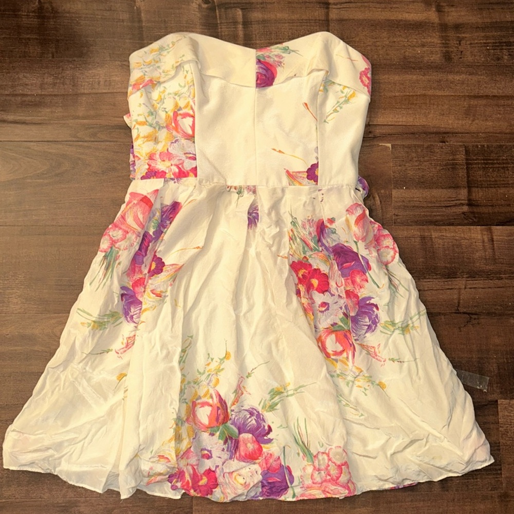 Betsy Johnson strapless floral dress